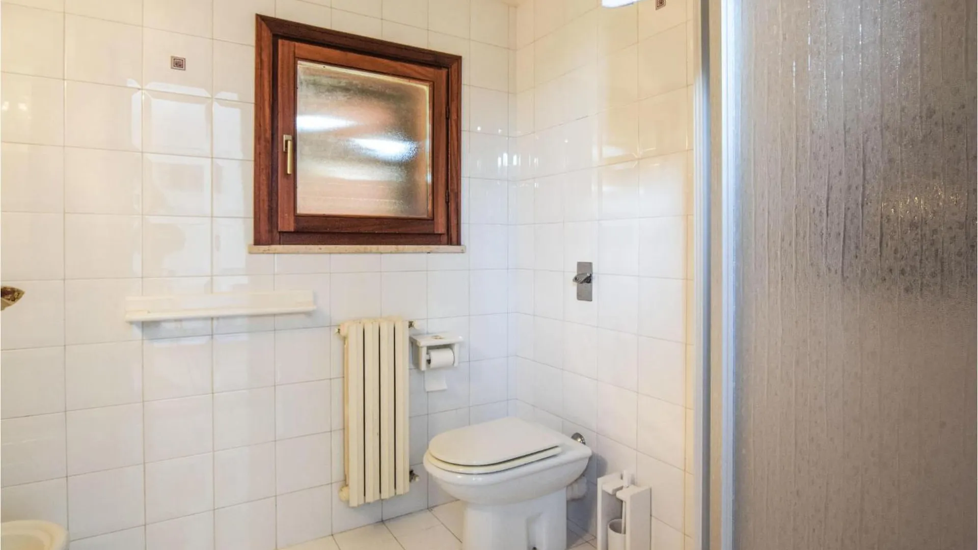 Ferienhaus 4 Bedroom Stunning Home In Trabia