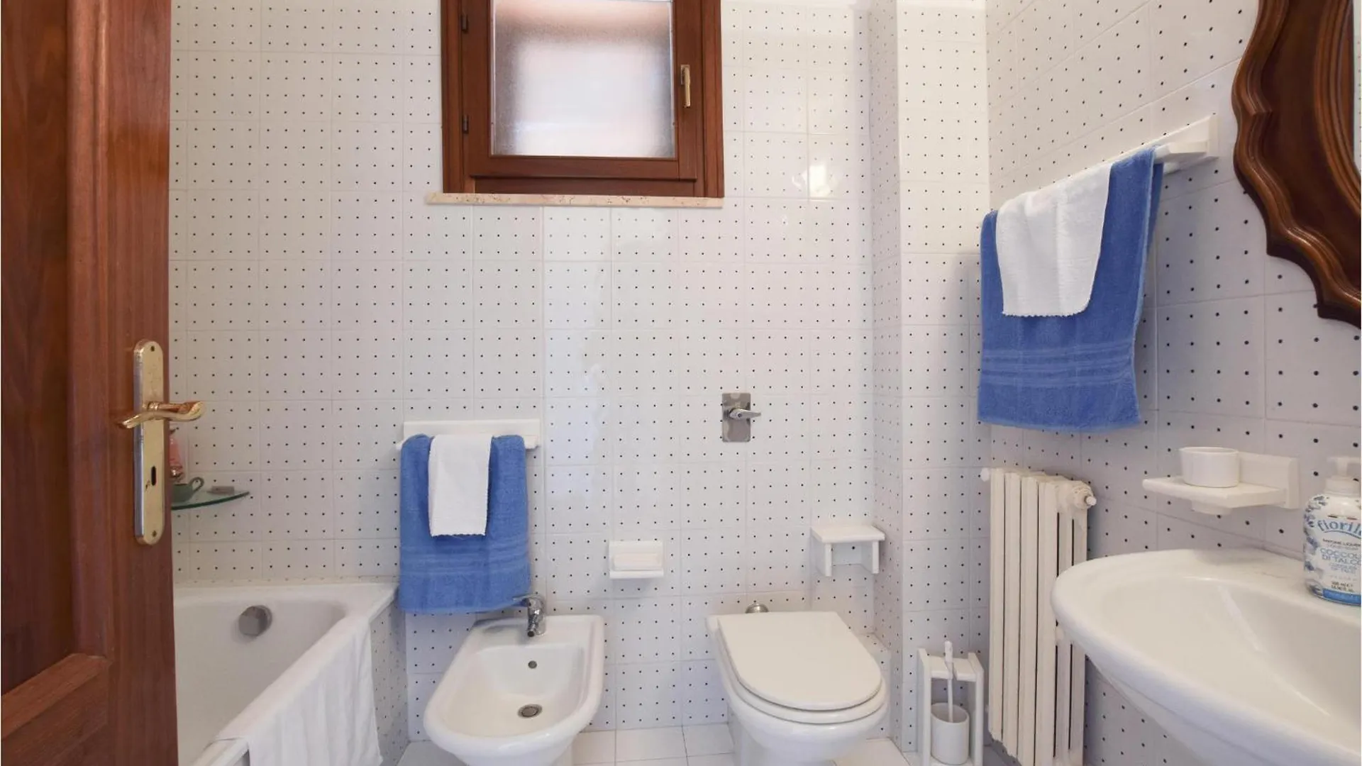 4 Bedroom Stunning Home In Trabia